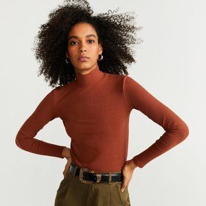 Mango Ribbed Mock Neck Long Sleeve Top in Russet